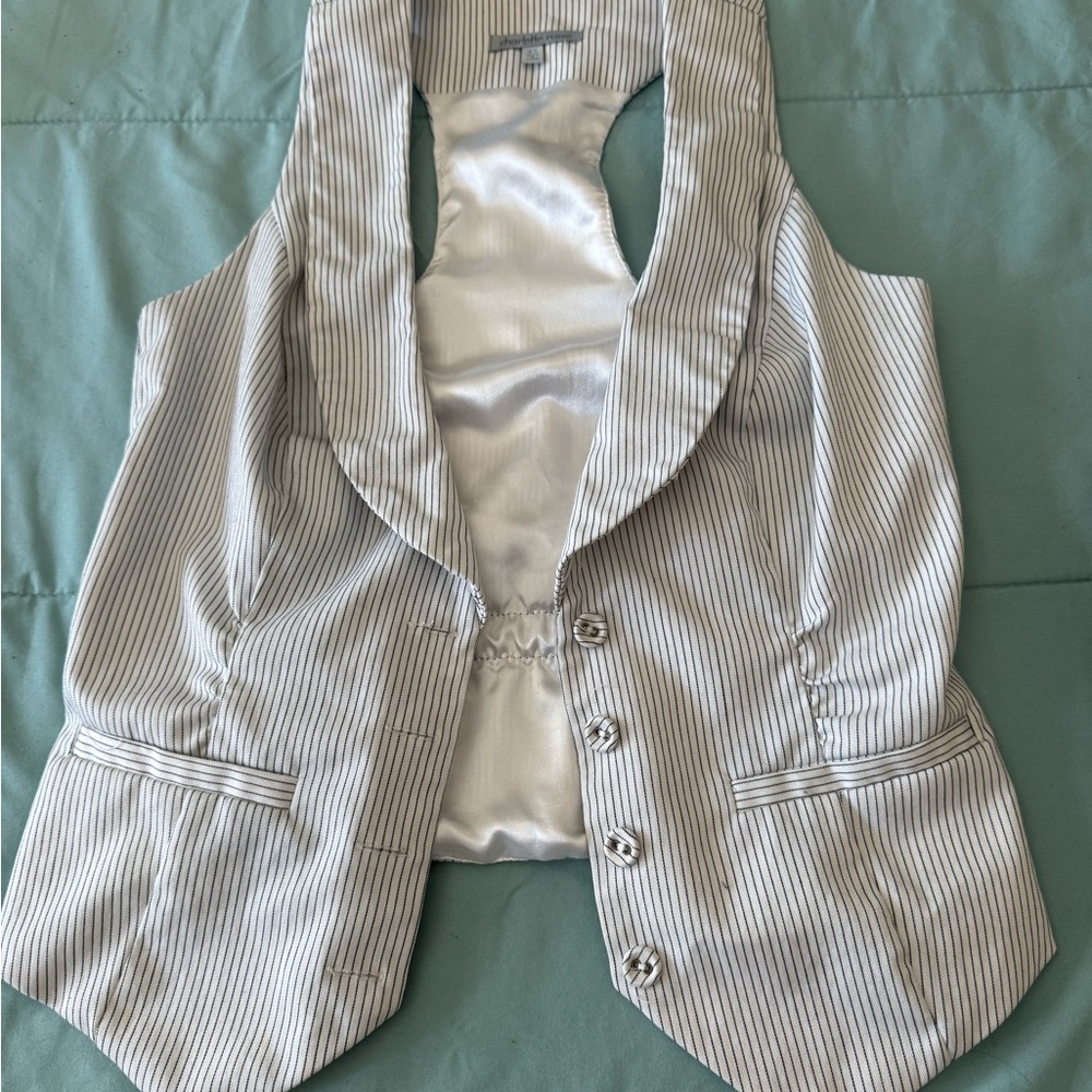 Charlotte Russe Striped Vest - White and Gray